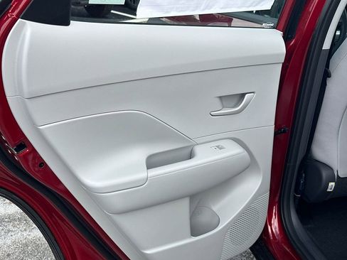 New 2026 Hyundai Kona SE FWD image 22