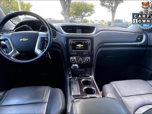 Used 2017 Chevrolet Traverse LT AWD/4WD image 15