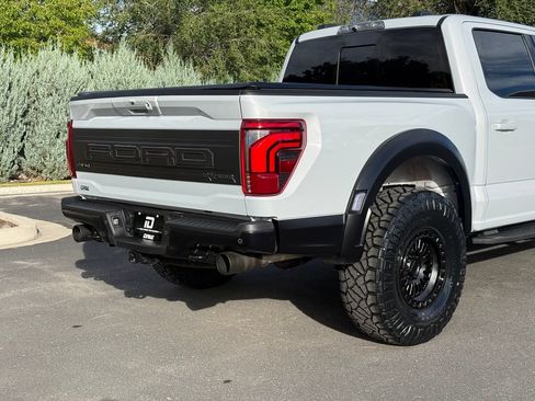 Used 2025 Ford F150 Raptor AWD/4WD image 10