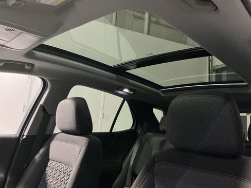 Used 2023 Chevrolet Equinox LT image 31
