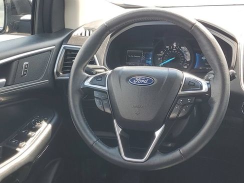 Certified 2024 Ford Edge SEL w/ Convenience Package AWD/4WD image 30
