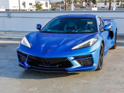 Used 2023 Chevrolet Corvette Stingray Preferred Cpe RWD image 4