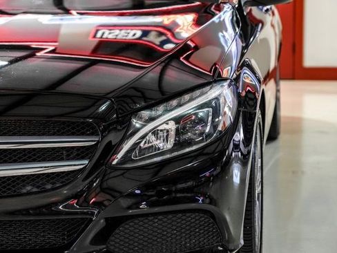 Used 2018 Mercedes-Benz C 300 Sedan image 40
