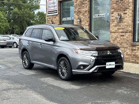 Used 2022 Mitsubishi Outlander LE AWD/4WD image 8