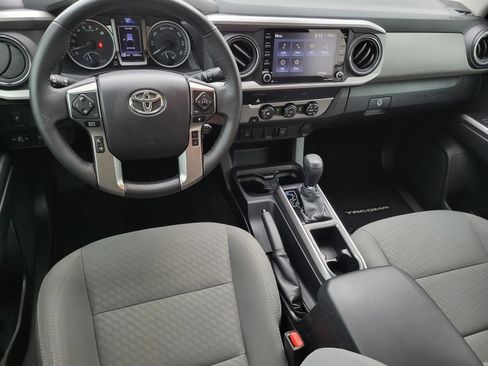 Used 2021 Toyota Tacoma SR5 w/ SR5 Appearance Package (SM) RWD image 15