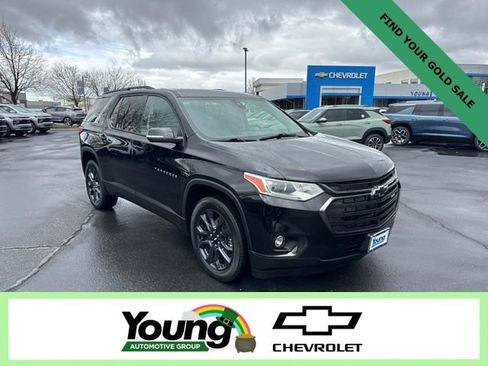 Used 2021 Chevrolet Traverse RS image 1