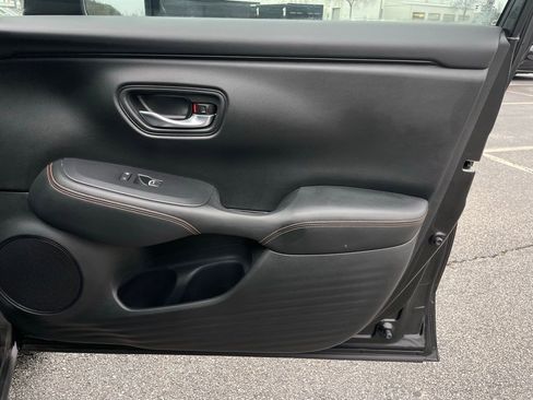 Certified 2024 Honda HR-V Sport image 28