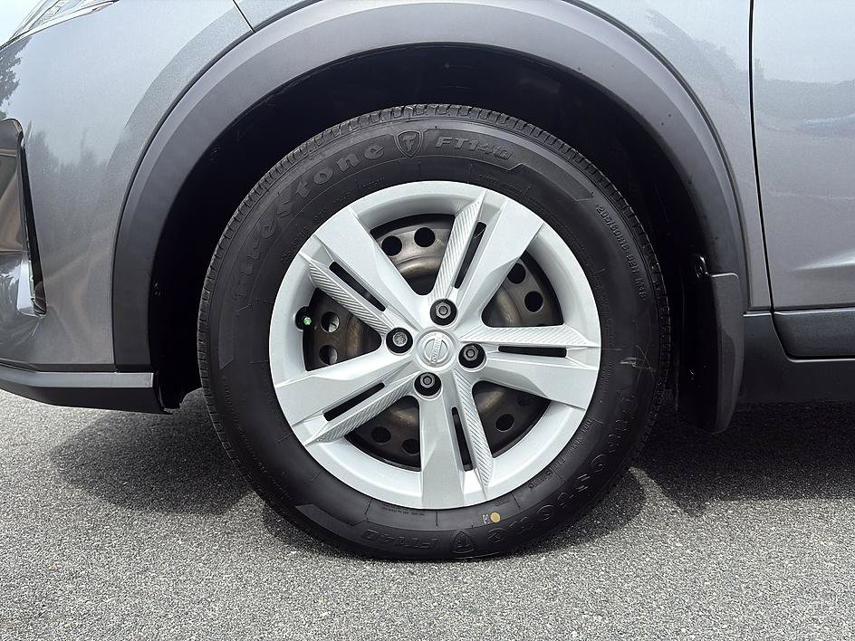 Certified 2024 Nissan Kicks S FWD image 9