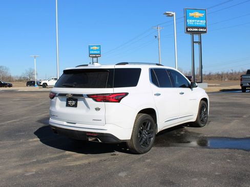 Used 2023 Chevrolet Traverse Premier image 9