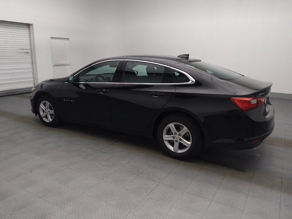 Used 2025 Chevrolet Malibu LT FWD image 3