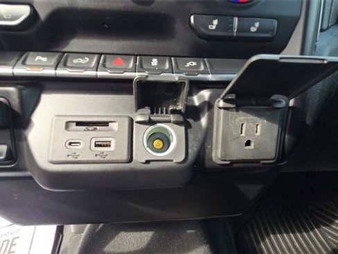 Used 2023 Chevrolet Silverado 2500 LT w/ All Star Edition image 29