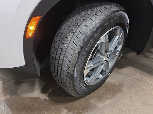 Certified 2025 Chevrolet Blazer LT AWD/4WD image 31