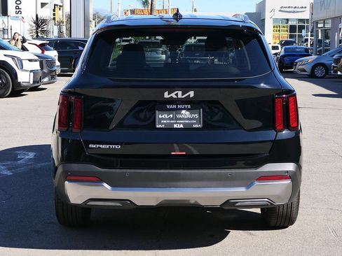New 2026 Kia Sorento S FWD image 28