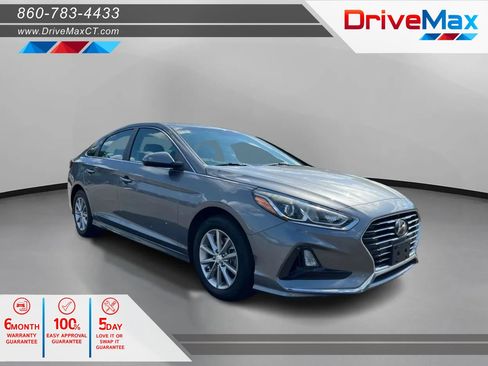Used 2018 Hyundai Sonata SE FWD image 1