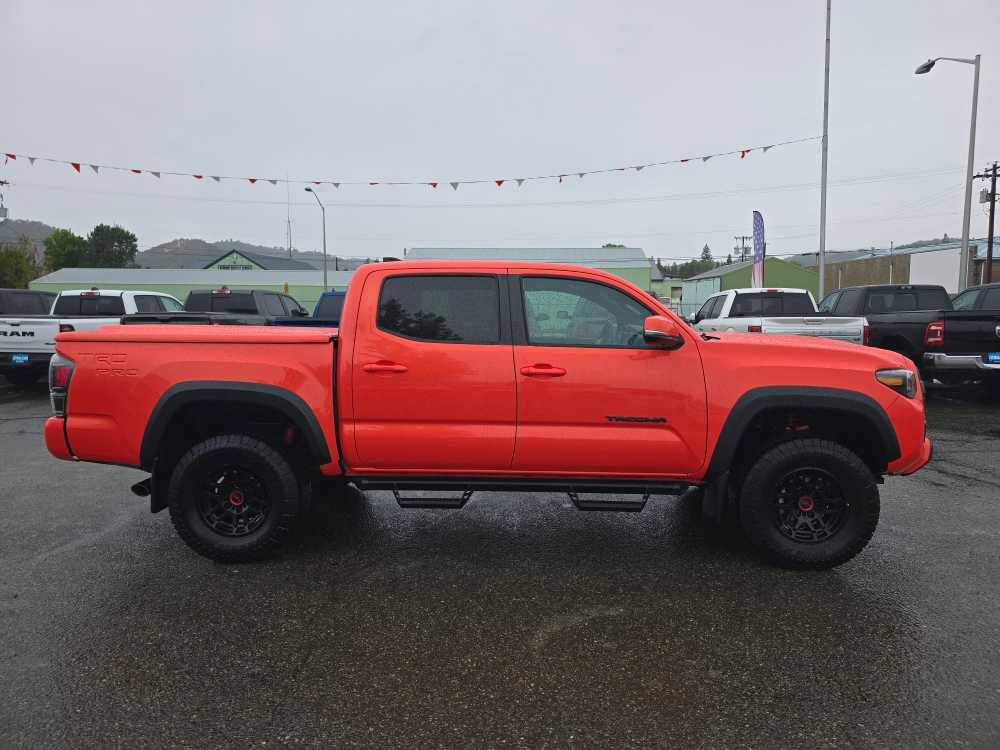 Used 2023 Toyota Tacoma TRD Pro AWD/4WD image 6