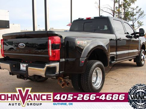 Used 2024 Ford F350 Lariat w/ Lariat Ultimate Package image 16