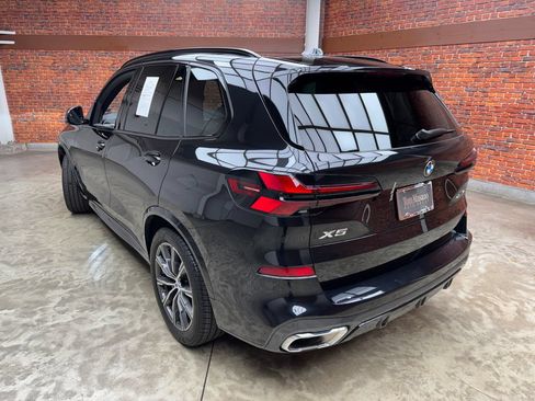 Used 2026 BMW X5 xDrive40i w/ M Sport Package AWD/4WD image 2