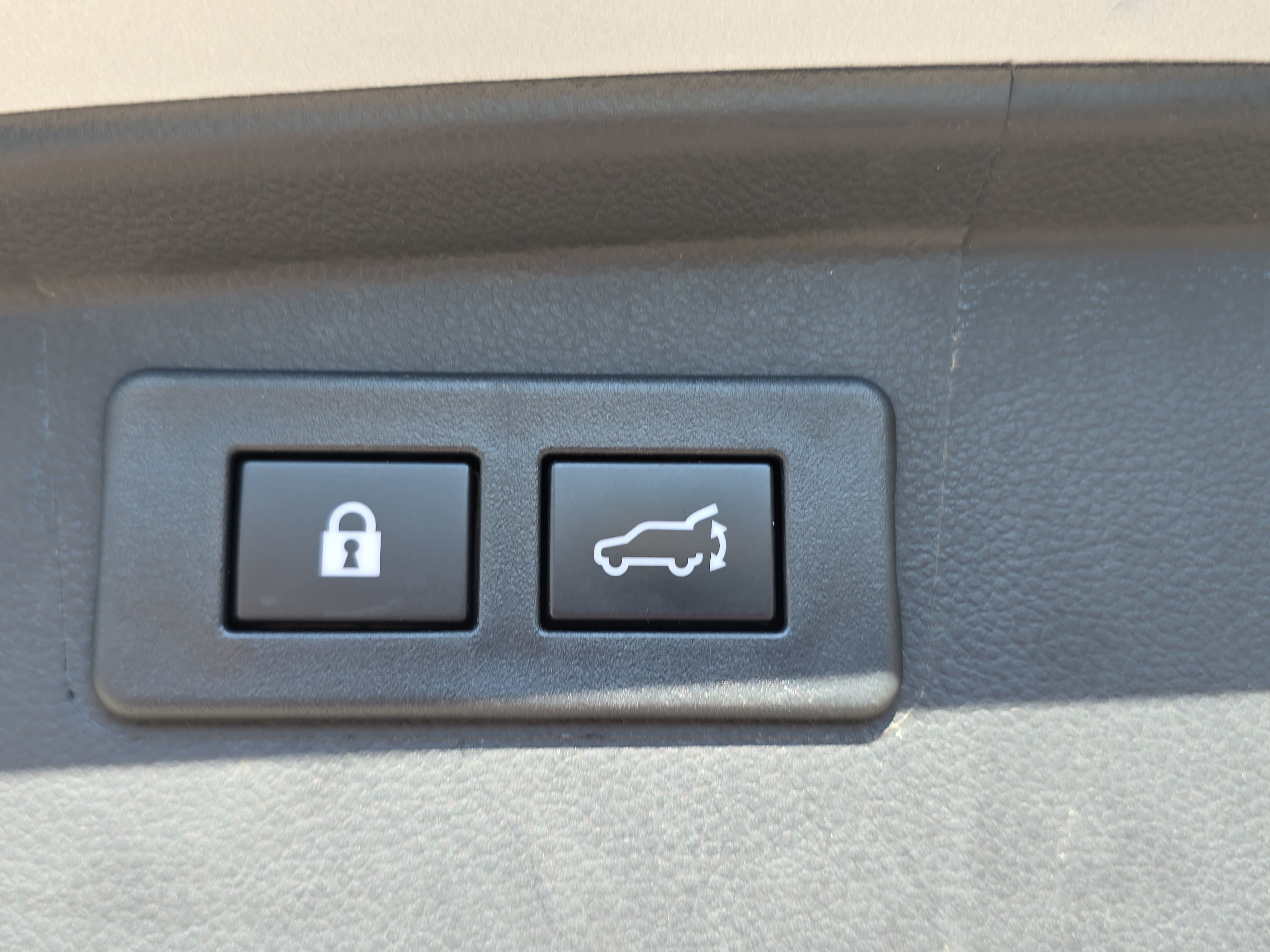 Used 2024 Subaru Outback Touring XT AWD/4WD image 13