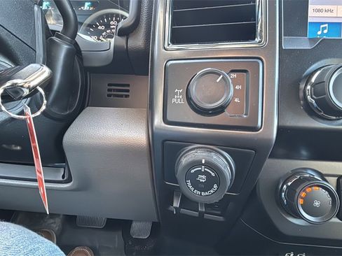 Used 2019 Ford F150 XLT w/ Equipment Group 302A Luxury image 16