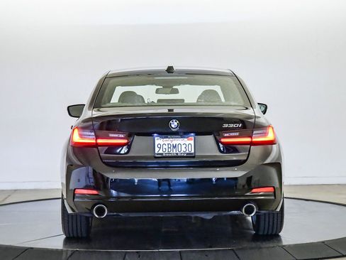 Certified 2023 BMW 330i Sedan w/ Premium Package RWD image 3