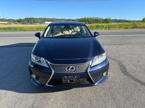 Used 2014 Lexus ES 350 w/ Luxury Package FWD image 4