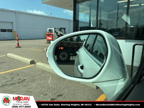 Used 2019 Buick Envision Essence FWD image 5