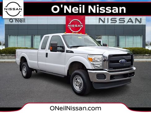 Used 2016 Ford F250 XL w/ XL Appearance Package AWD/4WD image 1