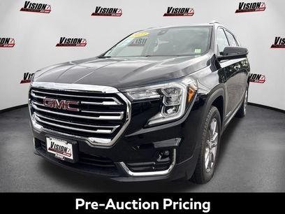 Used 2023 GMC Terrain SLT