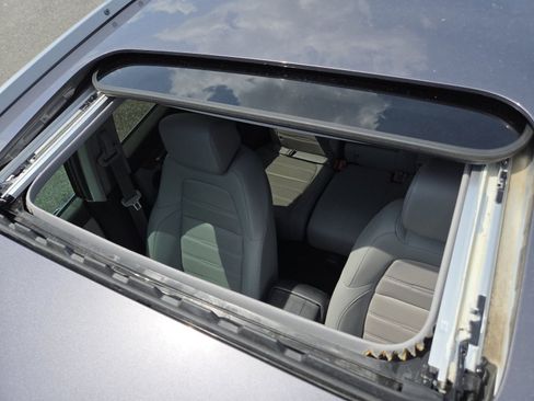 Certified 2020 Honda CR-V Touring image 4
