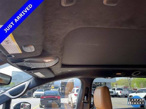 Certified 2023 Chrysler Pacifica Pinnacle FWD image 30