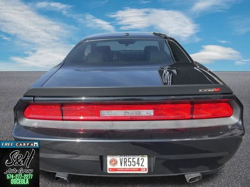 Used 2010 Dodge Challenger SRT8 w/ SRT Option Group II image 5