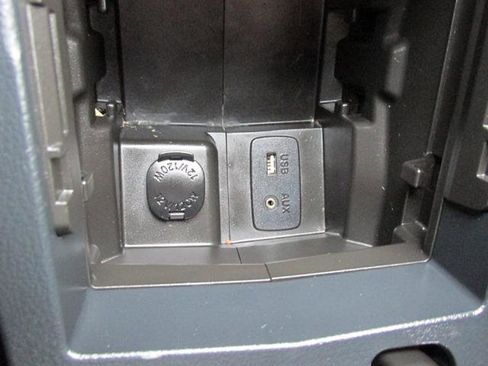 Used 2017 Subaru Crosstrek 2.0i image 13