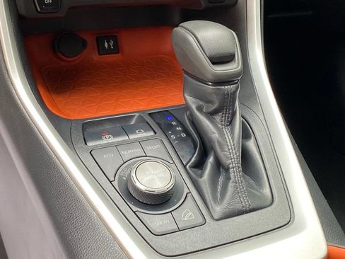 Used 2019 Toyota RAV4 Adventure AWD/4WD image 20