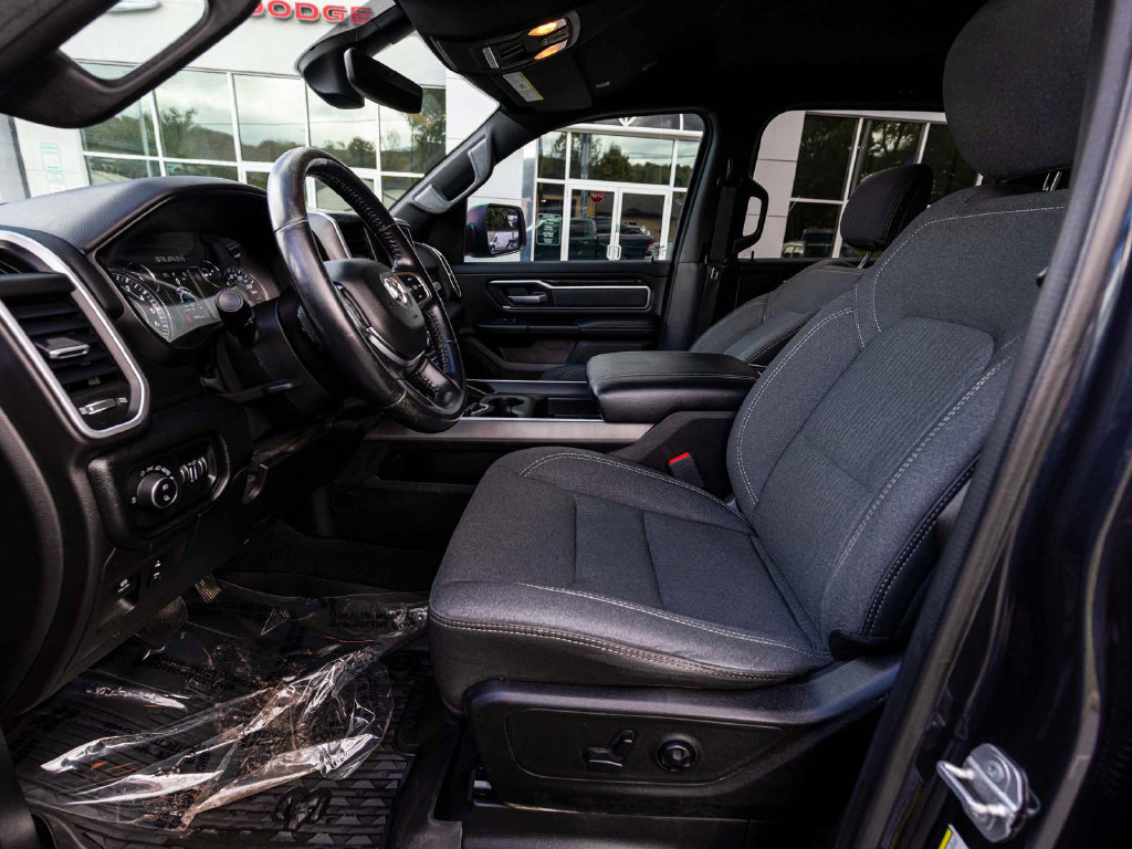 Used 2019 RAM 1500 Big Horn AWD/4WD image 25