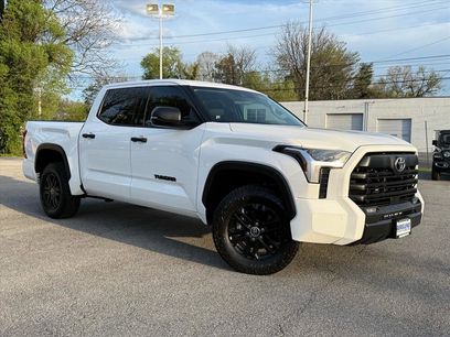 Used 2023 Toyota Tundra SR5 w/ SR5 Convenience Package