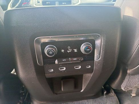 Used 2021 Chevrolet Suburban LT w/ Rear Media and Nav Package image 28