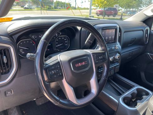 Used 2020 GMC Sierra 1500 SLT w/ SLT Premium Plus Package AWD/4WD image 9