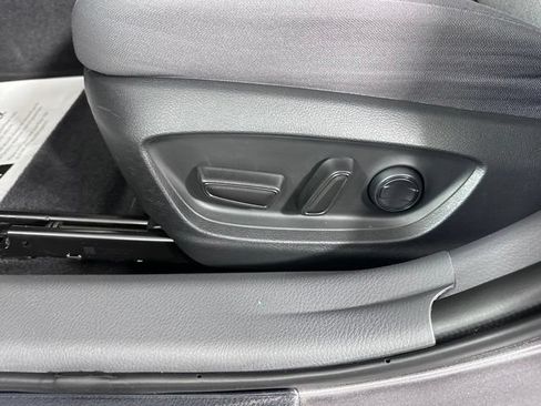 Used 2022 Toyota Camry LE FWD image 19