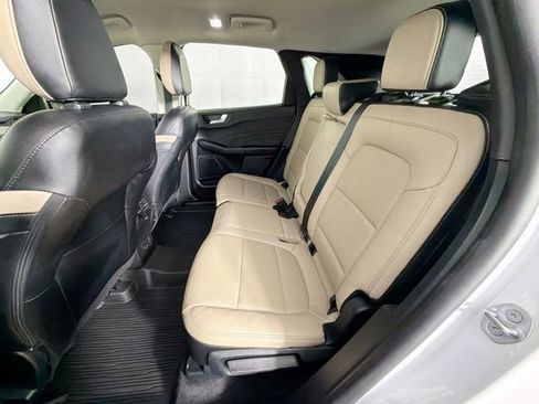 Used 2022 Ford Escape SEL image 25