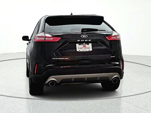 Used 2021 Ford Edge Titanium w/ Equipment Group 301A AWD/4WD image 6
