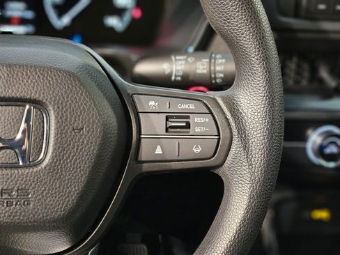 Used 2024 Honda CR-V LX image 27