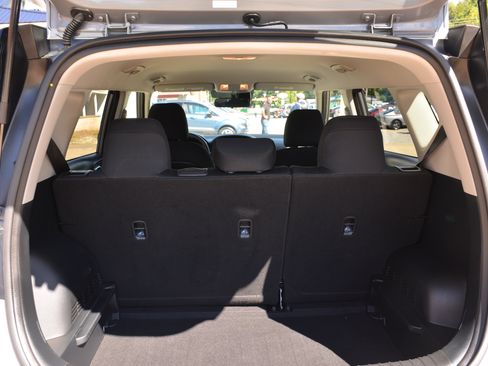 Used 2025 Kia Soul LX w/ LX Technology Package FWD image 35