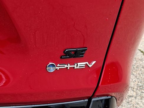Certified 2025 Toyota RAV4 SE w/ Weather & Moonroof Package AWD/4WD image 31