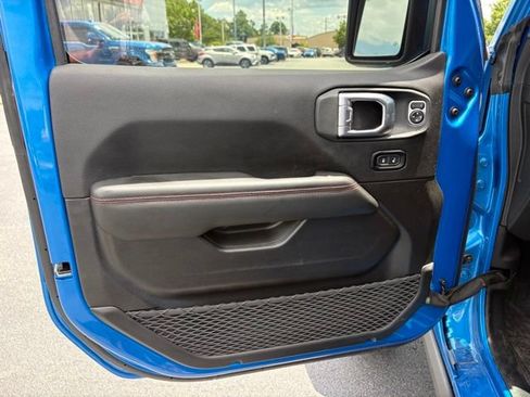 Used 2024 Jeep Wrangler Unlimited Rubicon 392 AWD/4WD image 27