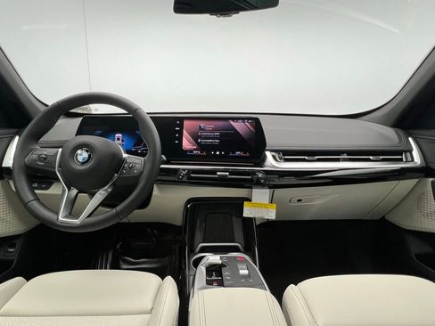Used 2026 BMW X1 xDrive28i w/ Convenience Package AWD/4WD image 10