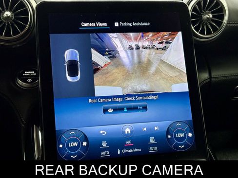 Used 2023 Mercedes-Benz SL 43 AMG w/ Driver Assistance Package image 37