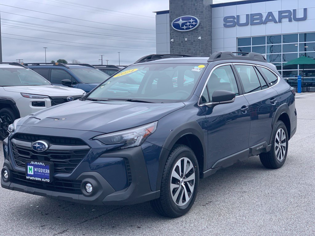 Used 2024 Subaru Outback AWD/4WD image 5