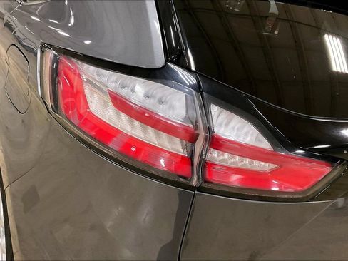 Certified 2024 Ford Edge SEL AWD/4WD image 27