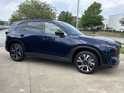 New 2026 MAZDA CX-5 Preferred AWD/4WD image 2