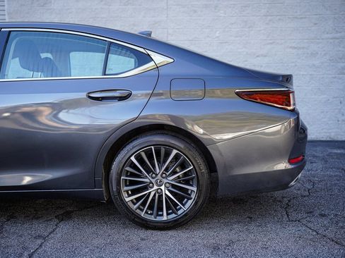 Used 2023 Lexus ES 350 w/ Premium Package image 11